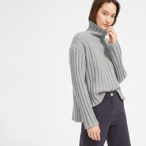 Everlane The Wool-Cashmere Rib Oversized Sweater